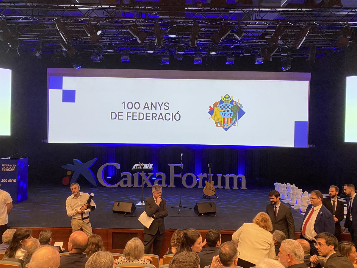 Ferran Torta Navarro tweet media