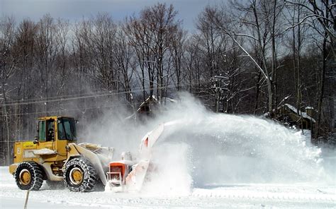 Get ready for winter! Keep your property safe and snow-free with our expert team. #yegbiz #yegbusiness #snow
