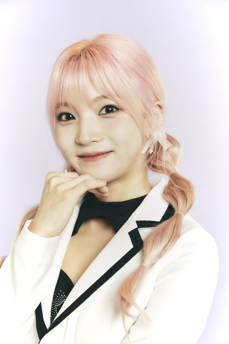 GimbapBlog2's tweet image. Les candidates de l'émission #TIMETURNER se présentent !

#Dain - Corée 🇰🇷 - 2004 - ENFP
#Aiala - Chine 🇨🇳 - 1996 - INFJ