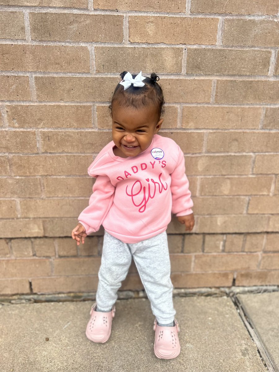 missbmiller22's tweet image. We were in and out of Mahanay in less than 10 minutes. One quick task for us took years of blood, sweat and tears from our Ancestors. May their work never be in vain. 

We voted, did you?! 🤗🥰💙💙 
#AliefVotes 
@AliefISD