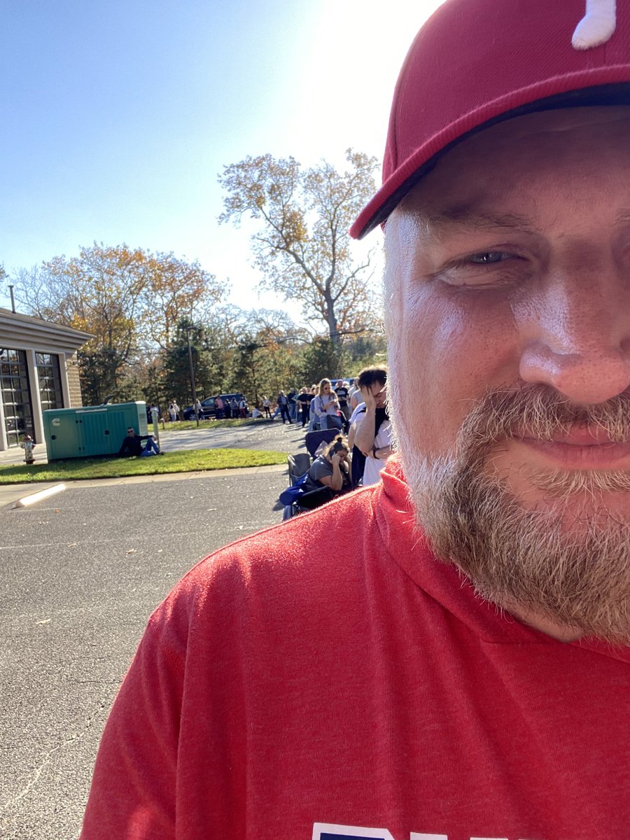 ETHAN VAN SCIVER tweet media