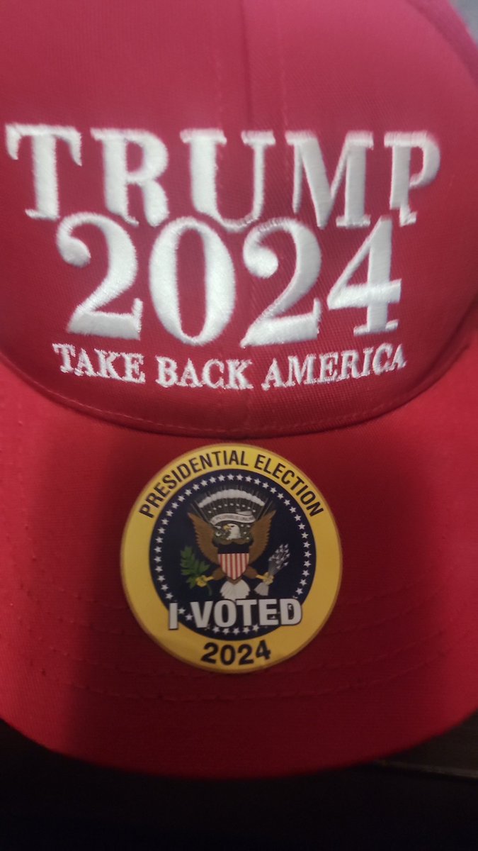 James B 🇺🇲🇨🇱 #SAVEAMERICA #DONTTREADONME tweet media