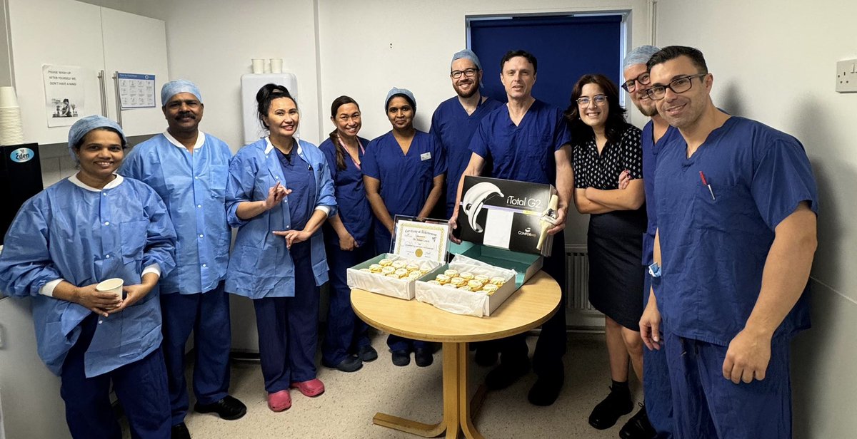 Delighted to celebrate the 600th Conformis knee replacement today with the team at Goring Hall Hospital.  It's a long time since I saw it at a meeting in America and saw the benefits. I have learnt more about the design rationale over the years and it delivers what it promises.