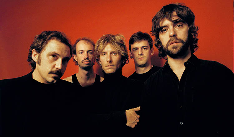 Entrevista aos Ganso: O novo álbum, "Vice Versa",  e a vontade de atuar no Brasil...screamyell.com.br/site/2024/11/0…