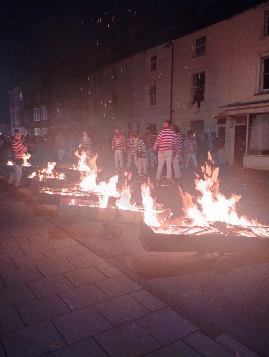The Lewes Nibbler (@lewesnibbler) on Twitter photo 