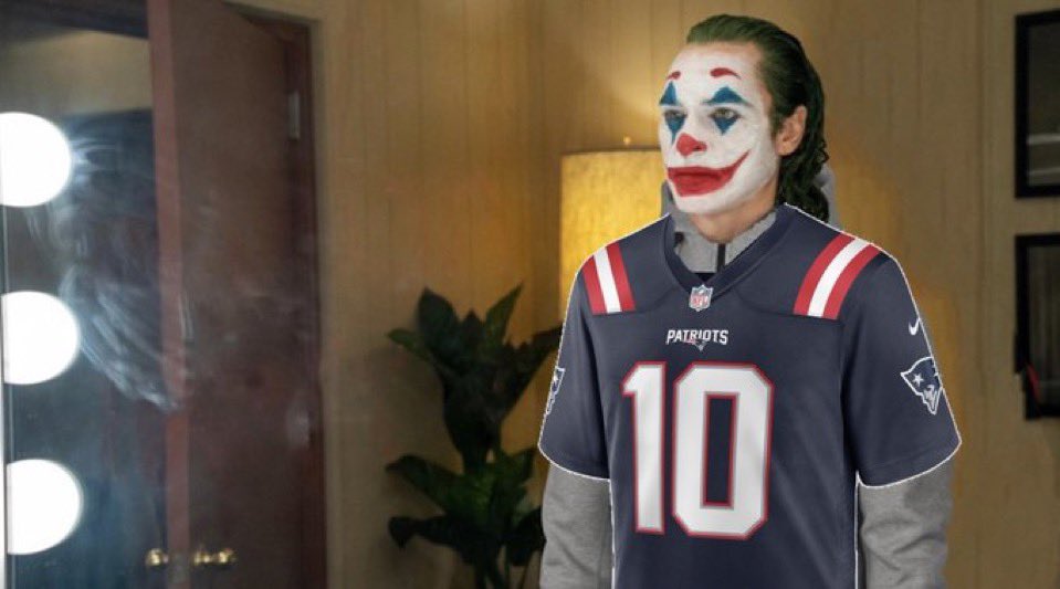 Me: *Patiently expecting the Patriots to do something before the trade deadline*