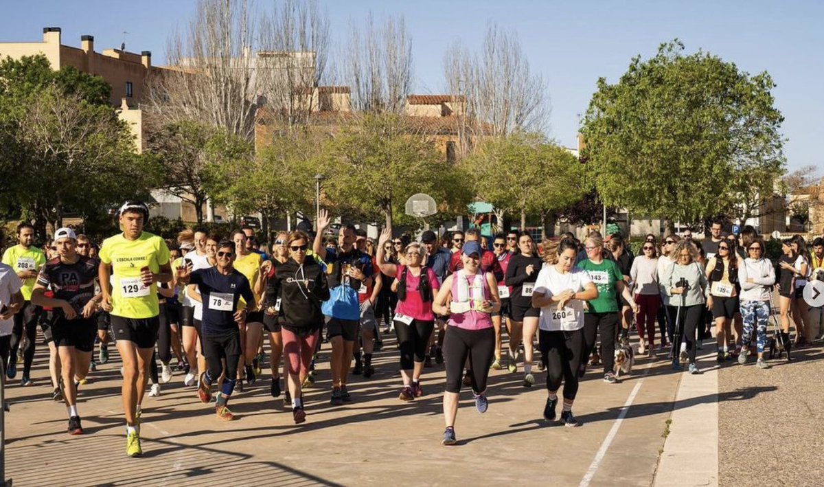 Dr Ferran Rosés Noguer (@ferranroses) on Twitter photo Avui ha vingut la Núria Lisbona, de @collalesbraves, a <a href="/vallhebron/">Vall d'Hebron</a> <a href="/VHIR_/">Vall d'Hebron Institut de Recerca</a>. MIL GRÀCIES de tot cor per organitzar la cursa "Córrer amb el Cor" el 21 d'Abril, on hi van participar 300 persones i van recaptar 3.772€ per la investigació en les malalties cardíaques infantils. Avui ha vingut la Núria Lisbona, de @collalesbraves, a <a href="/vallhebron/">Vall d'Hebron</a> <a href="/VHIR_/">Vall d'Hebron Institut de Recerca</a>. MIL GRÀCIES de tot cor per organitzar la cursa "Córrer amb el Cor" el 21 d'Abril, on hi van participar 300 persones i van recaptar 3.772€ per la investigació en les malalties cardíaques infantils.