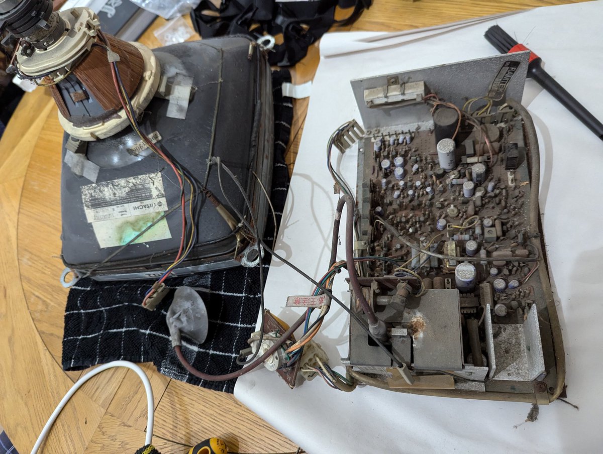 Azrall's tweet photo. Operation "Clean Monitor" begins!

Got my work cut out for me on this one!

Operation "Clean Monitor" begins!

Got my work cut out for me on this one!

#arcadegame #arcades #arcade #arcadepcb #arcaderestoration #arcadecabinet #arcademachines #retrogamer #retrogames https://t.co/meClgmuJYU