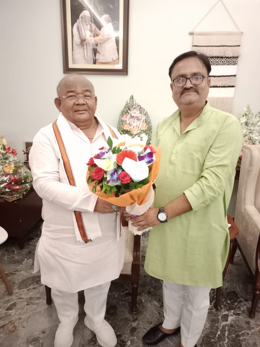 चाचा जी- आपको जन्मदिन की  बहुत-बहुत बधाई एवं हार्दिक शुभकामनाएं
भगवान भोलेनाथ से आपके उत्तम स्वास्थ्य एवं दीर्घायु जीवन की कामना करता हूँ।

<a href="/MPRajeshVerma/">Rajesh Verma</a> <a href="/suneetkverma/">SUNEET KUMAR VERMA 🇮🇳 (मोदी का परिवार)</a>