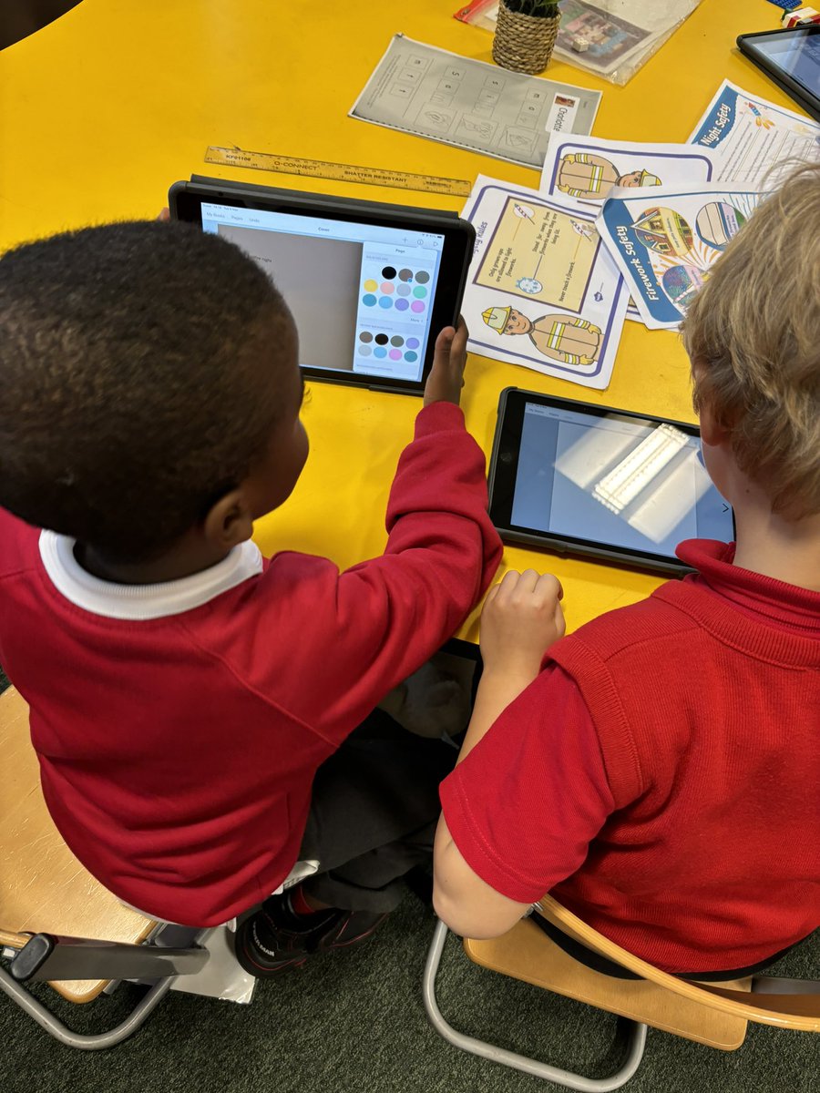 This afternoon a group of pupils volunteered to be our class Book Creator Leaders ⭐️ they took part in a workshop to learn how to create a book and use lots of the features of the app! Their next challenge is to share their learning with a friend #digitallearning <a href="/StTeresasPS/">St. Teresa's Primary</a>