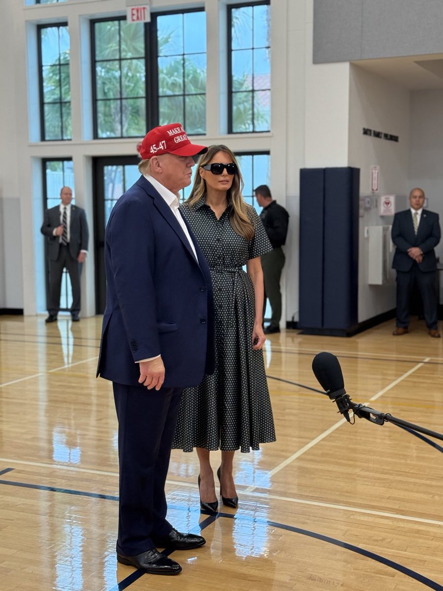 Laura Loomer tweet media