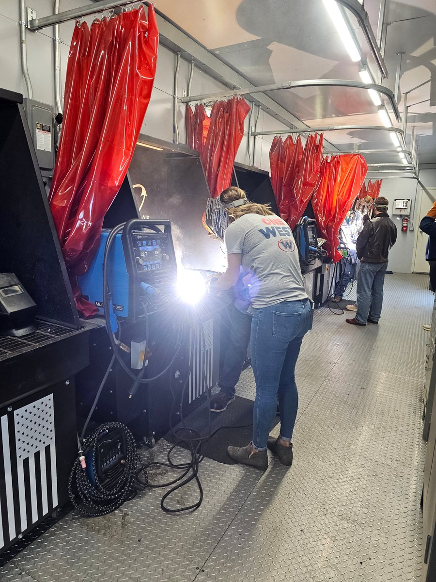 Special thanks to <a href="/TCATKnoxville/">TCAT - Knoxville</a>  for hosting West High staff for an externship today! We were excited to explore their impressive programs and the amazing opportunities they offer our students. Looking forward to future connections! <a href="/865academies/">The 865 Academies</a> <a href="/ashley_speas/">Ashley Speas</a>