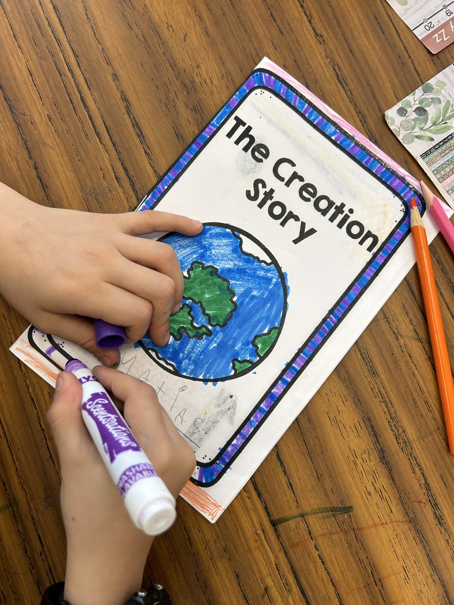 MrsJRak's tweet photo. We are learning about the beauty of The Creation Story🌎 Ask us to read our own booklets tonight at home! #HCDSBbelieve @HCDSB https://t.co/TNXbbeKkVb