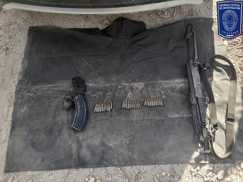 HRS4NTOS's tweet image. La intervención en la que participaron elementos de la #AEI, Personal de la @SEDENAmx y @GN_MEXICO_, tuvo lugar cuando los efectivos realizaban recorridos de seguridad en la brecha que conduce de Guachochi a la comunidad de Huirichique. #EjercitoMexicano