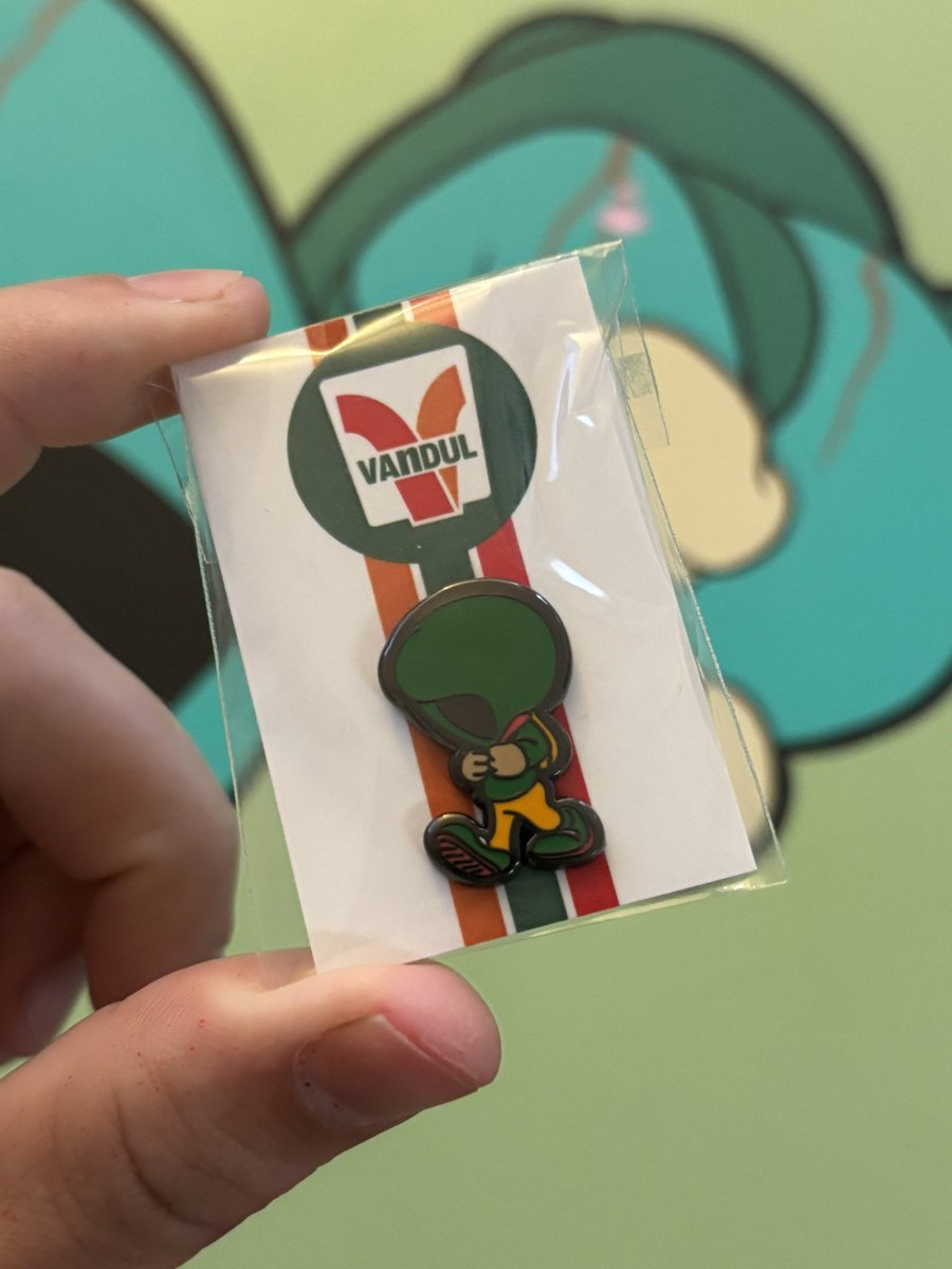 _vandul's tweet image. Pins have finally arrived! 🚬 we’ll have a few of these available in the store Friday 1pm ct for anyone interested ❤️ #enamelpin #pingame #pins #hardenamelpin #newport #apparel