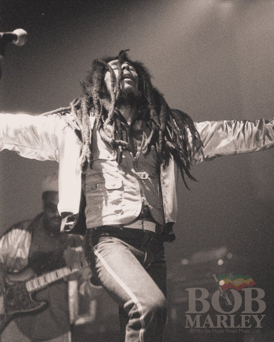 “Hatred your reward for our love, telling us of your God above.” #CrazyBaldhead #BobMarley

📷 #PeterMurphy
©️ Fifty-Six Hope Road Music Ltd.