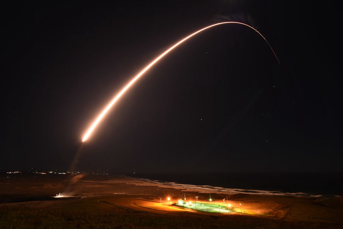 sentdefender's tweet image. Between 2300 and 0500 tonight, the U.S. Air Force will conduct a Test Launch of an Unarmed “Minuteman lll” Intercontinental Ballistic Missile from Vandenberg Space Force Base in Santa Barbara, California towards the Pacific Ocean. Despite what some Accounts and Media Sources are…