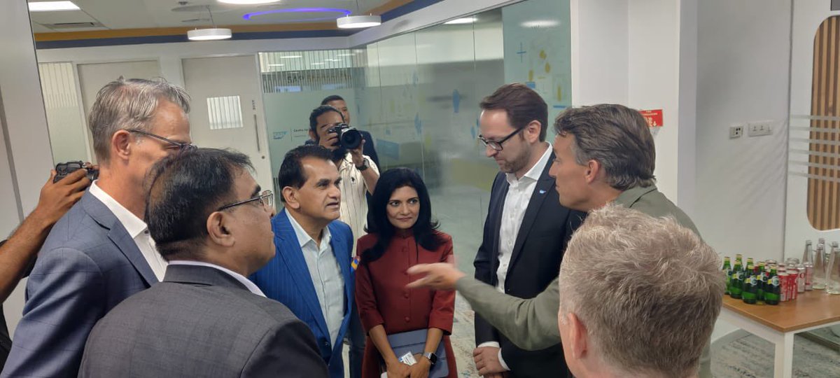 amitabhk87's tweet photo. Had a wonderful interaction on India’s growth story with the Supervisory Board and Executive Board of the German multinational software company led by Chairman Dr. Pekka Ala-Pietila  and CEO @ChrstnKlein. SAP employs 15,000 engineers in its Labs in India and will employ another 15,000 in its new campus in Bengalaru. A Gr8 story of #MakeInIndia tech solutions for the world. I wish SAP continued growth, progress and success. @AmbAckermann @gangadharansind @saplabsindia