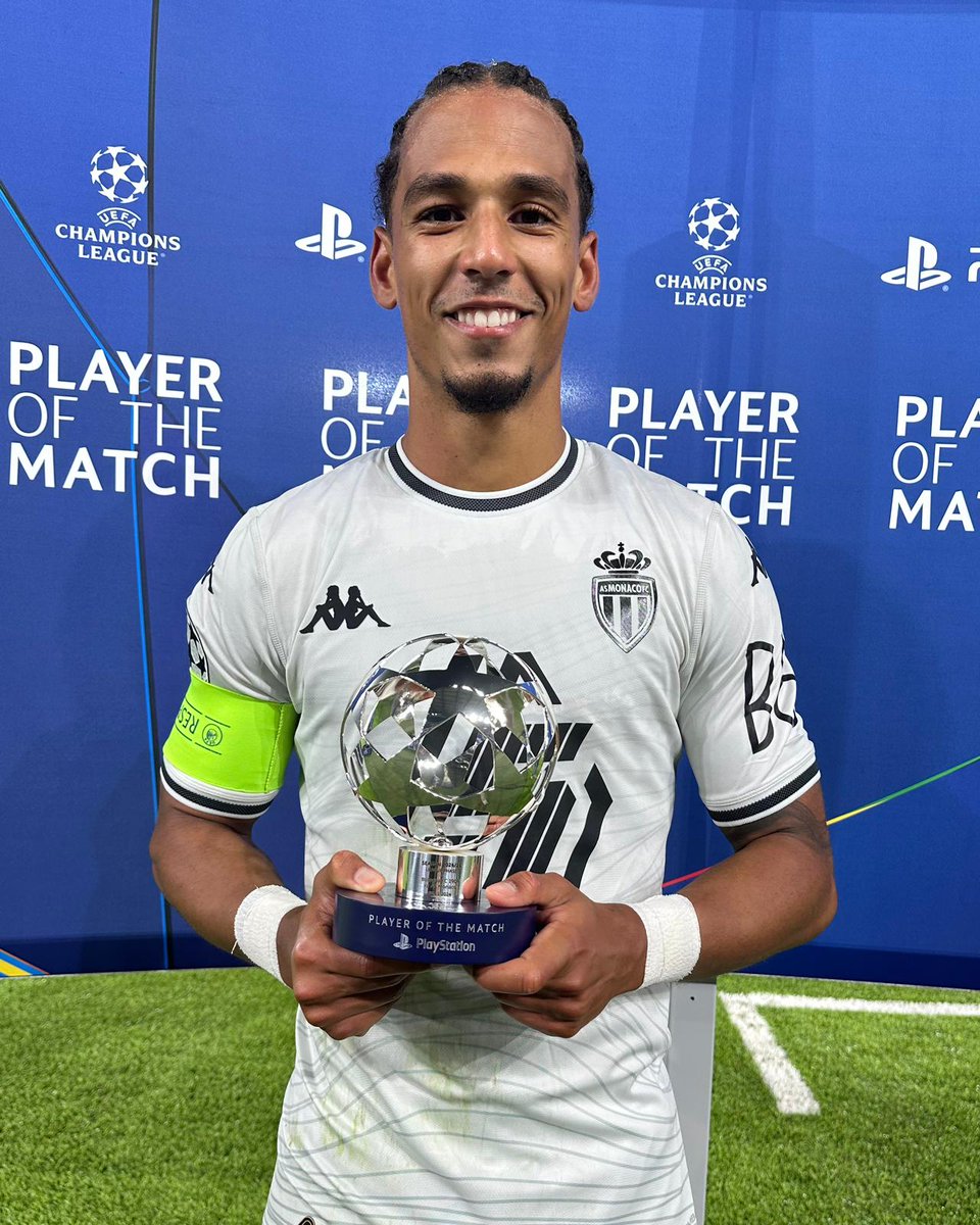 AS_Monaco's tweet photo. 𝗣𝗢𝗧𝗠, évidemment 🏆
0⃣-1⃣ #BFCASM https://t.co/H5CVYxq1cn
