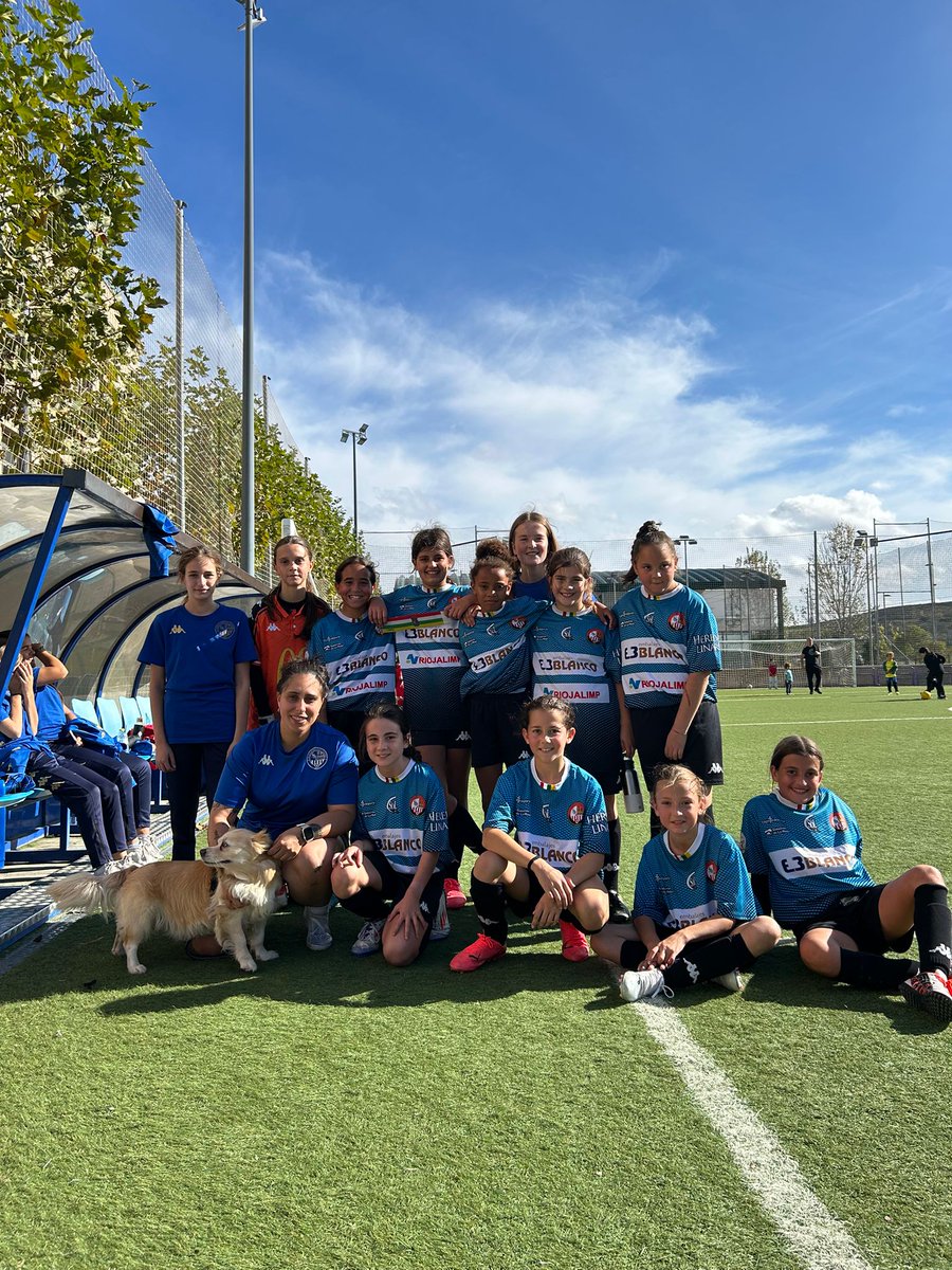 COSECHA |🇦🇹

El fin de semana nos deja:

✅ 5 victorias  (filial, Senior, Cadetes y Alevín femeninos) 
❌ 3 derrotas.

Especial ilusión nos hace el debut del Benjamín.

#EternoCapitán
#15AñosContigo