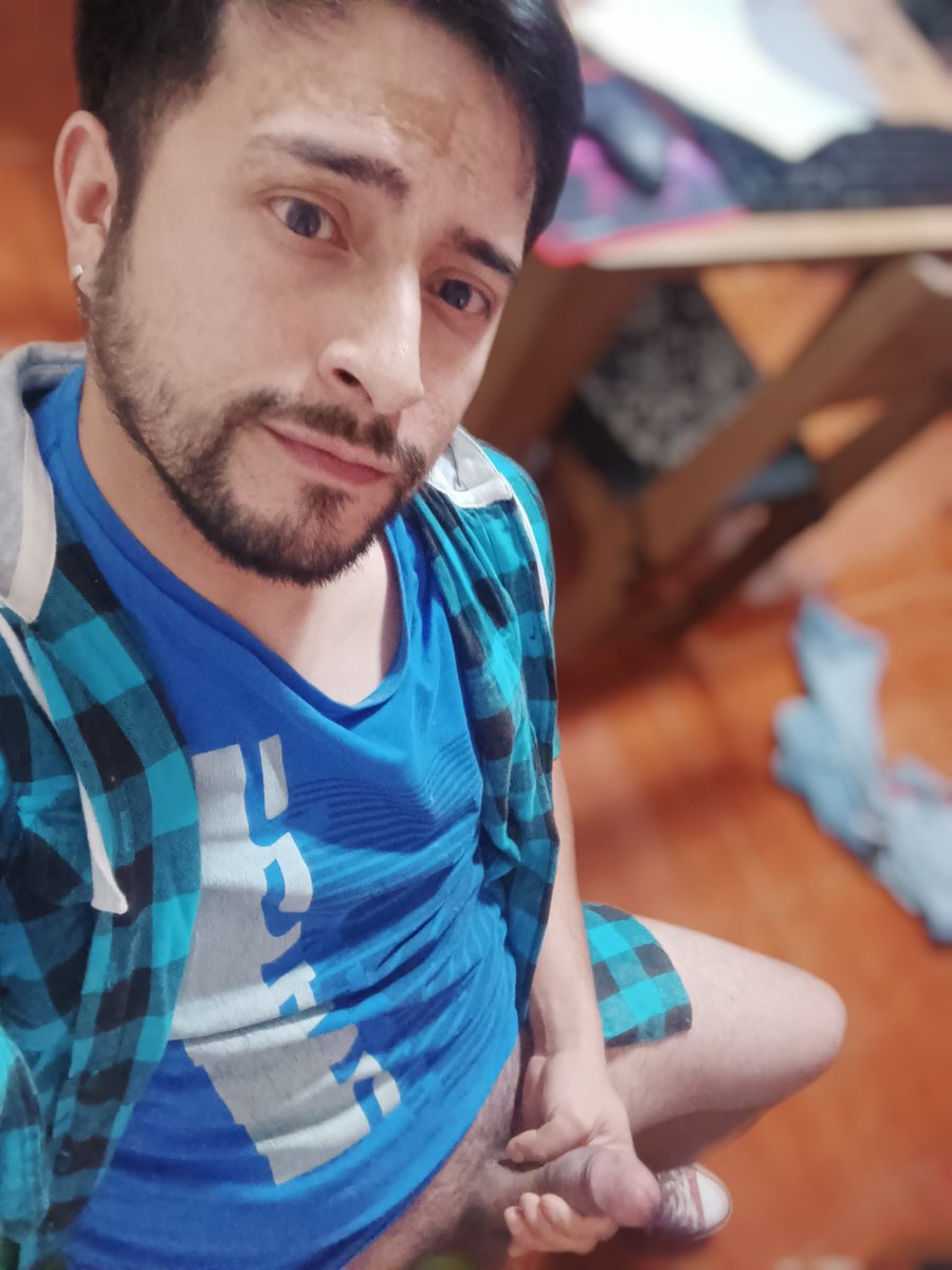 este_venegas's tweet photo. 🔥🥵 #gay #gaychile #bottom https://t.co/5q8L6wXlUa