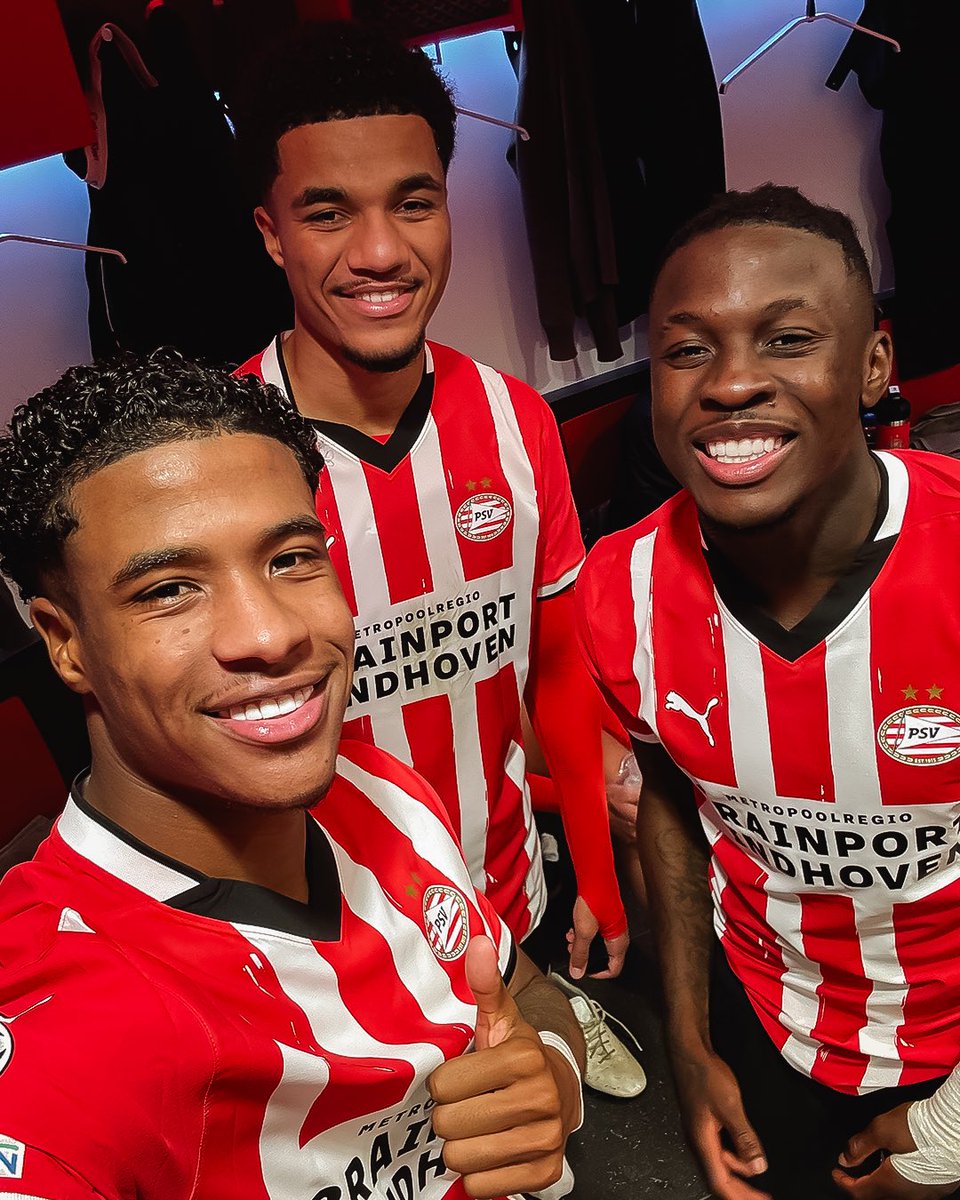 PSV tweet media