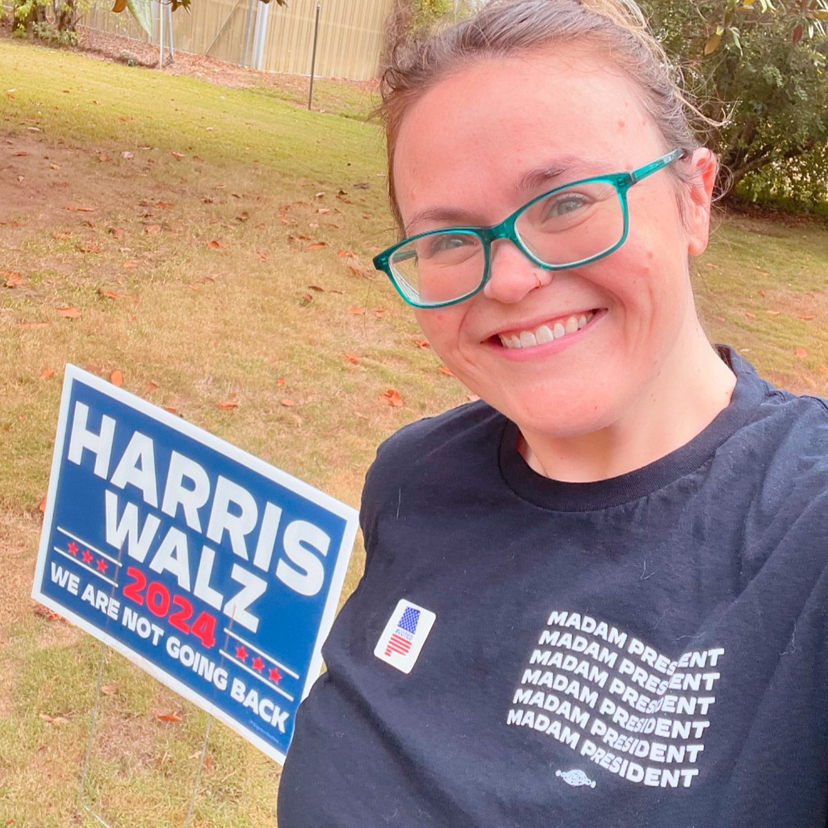 _ejohnson_'s tweet image. Get out and vote for you, for me, for your neighbor, for our country, for the future. 

#vote #votealabama #alabamavotes #voteblue #harriswalz #kamala #bluedot #election #election2024