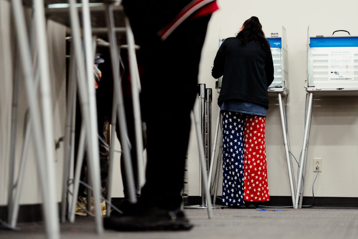 brianmmunoz's tweet photo. A deluge of downpours and some power outages can't stop @stl_board and @stlouiscovotes residents from taking to the polls. 

More soon from #ElectionDay from the @stlpublicradio team at https://t.co/yLRBsi73Ql. https://t.co/RcspBHP7xg