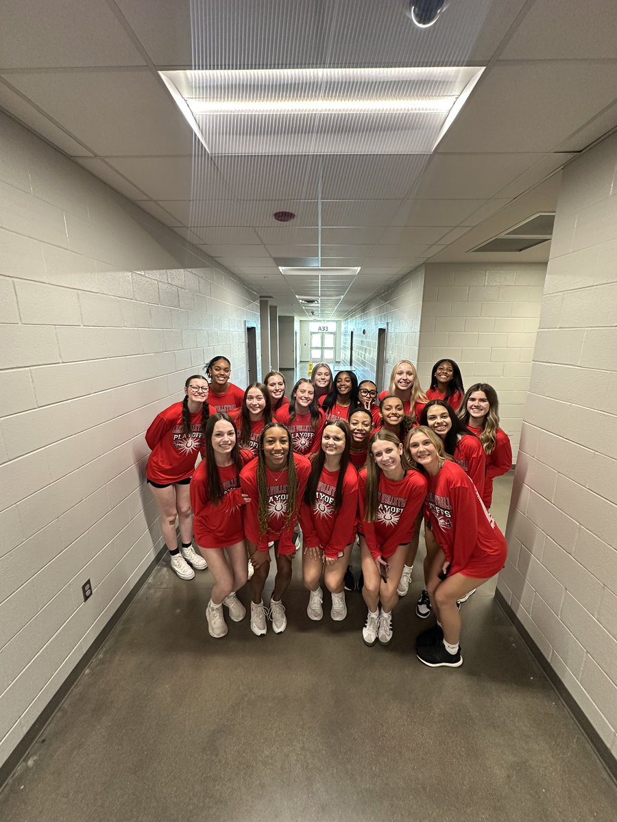 Bronco Volleyball is Playoff Bound!!! Let’s go Broncos! Come on out to Midway HS for our 5:30 matchup!

🩶❤️🩶❤️