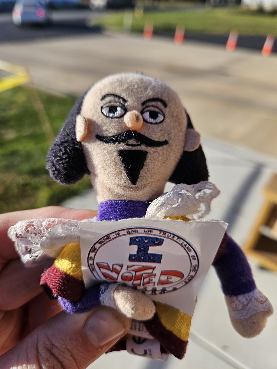 Shakespearean Student (@shakesstud) on Twitter photo 