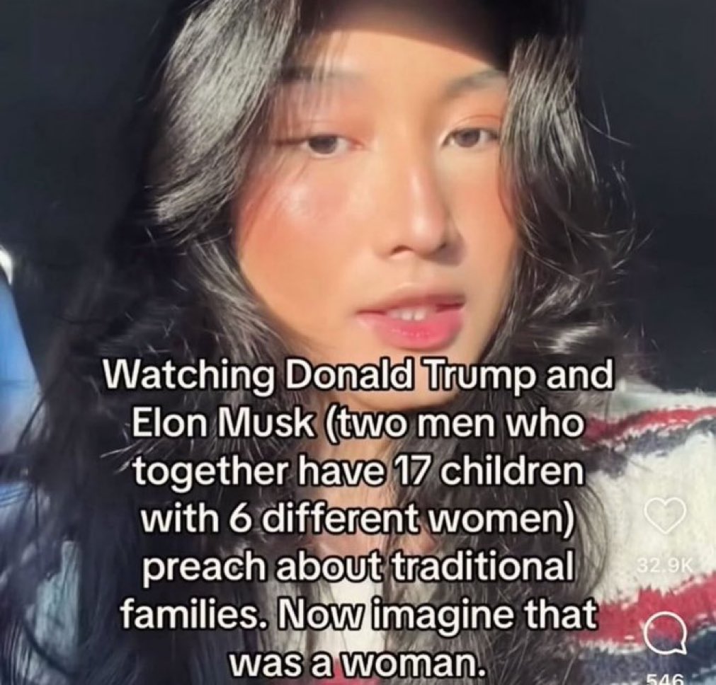 BillyRayTucker's tweet photo. Traditional families, #MAGA edition

#Trump https://t.co/aQkbyVhZXd