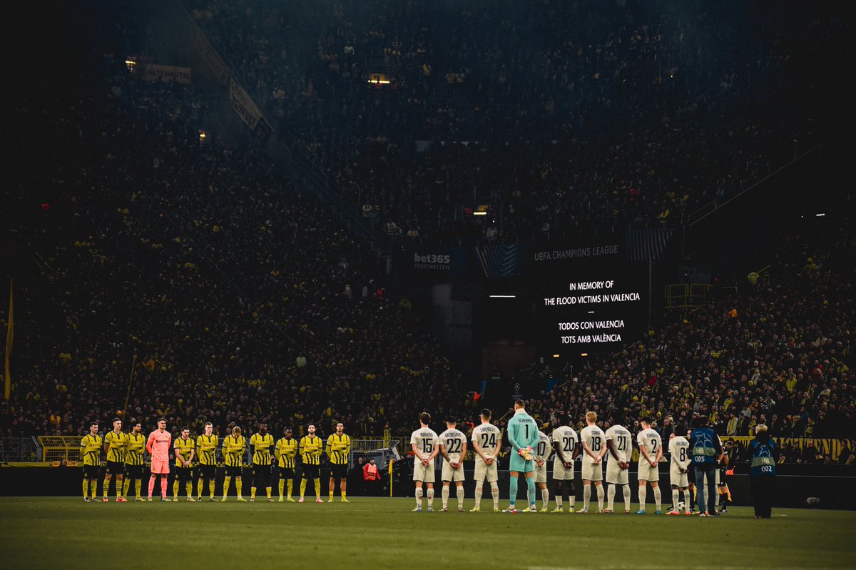 BlackYellow's tweet photo. Our thoughts are with everyone affected by the recent events in Spain. 🖤🇪🇸💛 https://t.co/aymZZujBH3