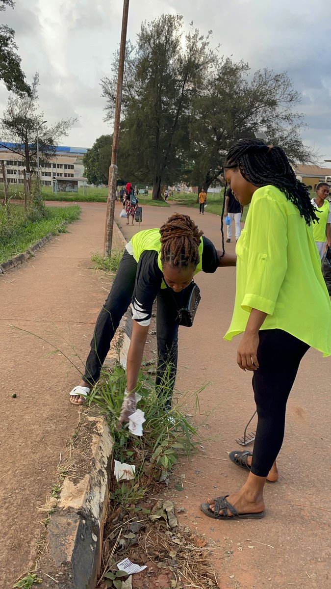 madwyry's tweet photo. PESATHON Day 8
The issue of gender equality is always a controversial topic but we were able to discuss the need for males and females to take care of the environment and how both genders should take responsibility for a cleaner environment 
#UNNPESATHON2024
#WeKeepFitToKeepClean https://t.co/cCPhaT86hY