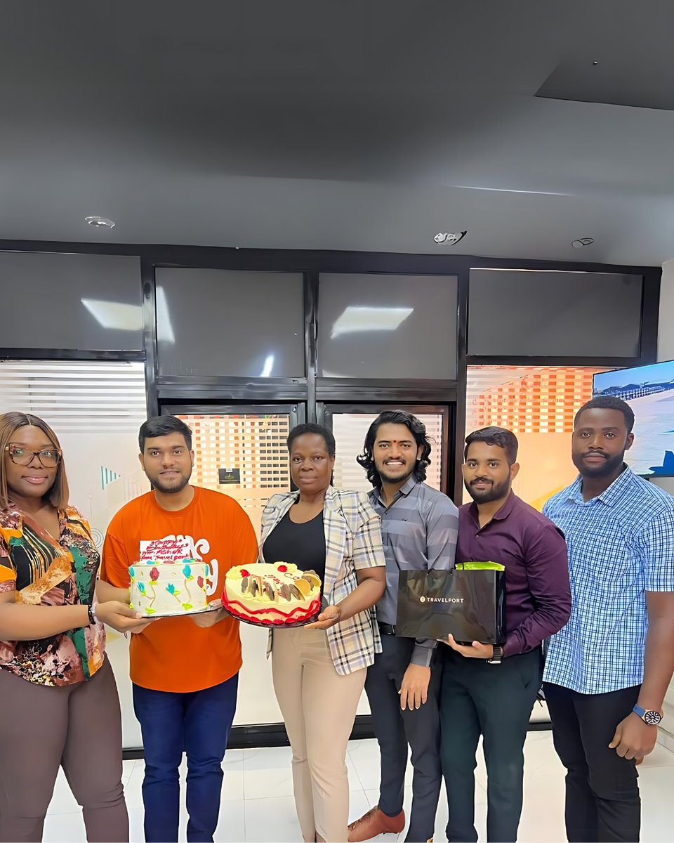 travelport_ng's tweet photo. This Diwali, we celebrated our incredible trade partners across our locations in Nigeria!
Wishing you all a year filled with joy, success, and countless blessings! 🌟 🌟
#Diwali2024 #PartnersAppreciation #TravelTech #TravelSolutions #TravelNigeria https://t.co/GhyXm52FPp