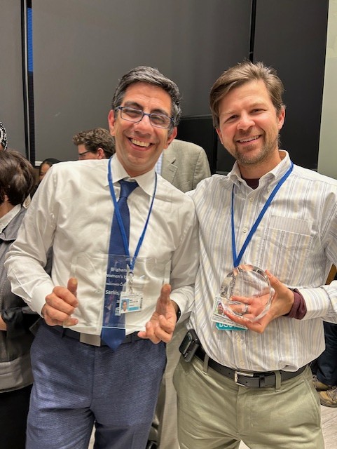 BWHNeurology's tweet image. Congratulations to all our @BrighamWomens award recipients who were honored at the 2024 Annual Meeting of the Medical Staff and Awards Ceremony! Here are just a few of them!
