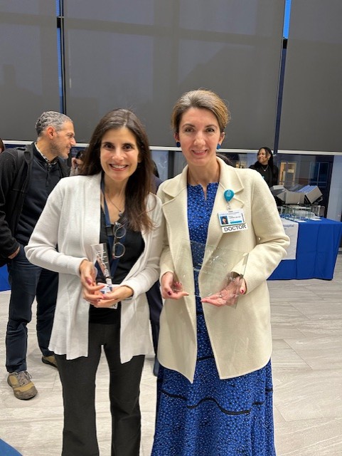 BWHNeurology's tweet image. Congratulations to all our @BrighamWomens award recipients who were honored at the 2024 Annual Meeting of the Medical Staff and Awards Ceremony! Here are just a few of them!