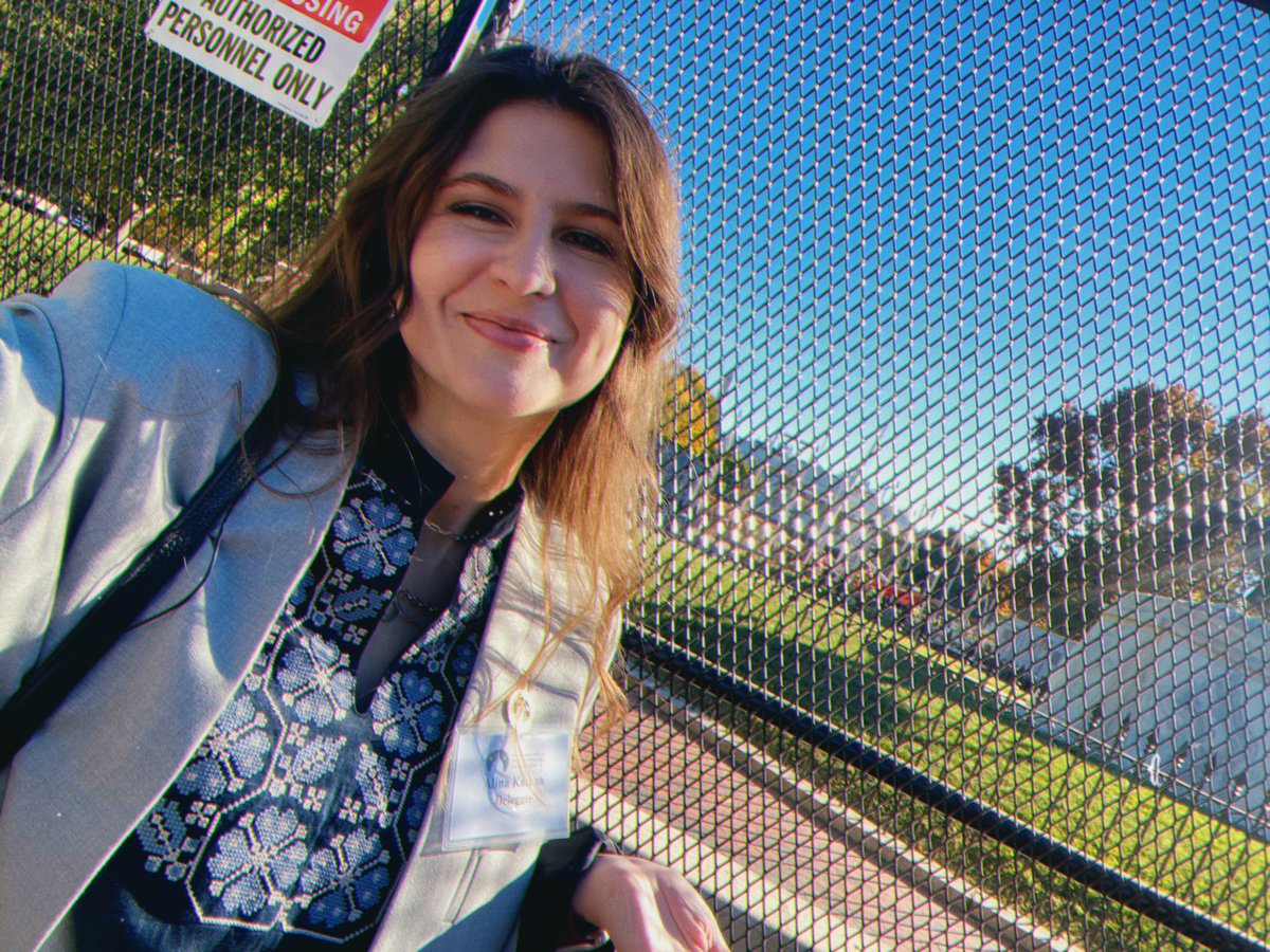 Alina Karban tweet media