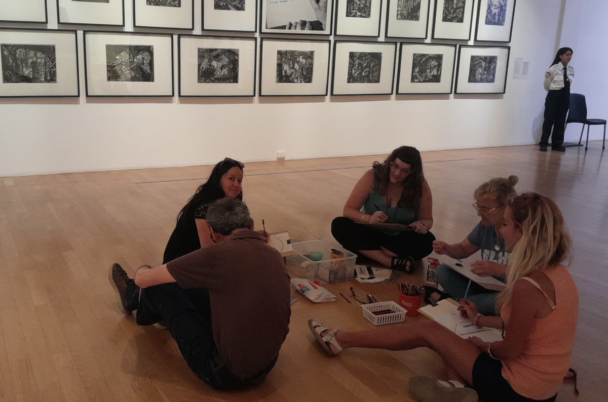 BellasArtesAR's tweet photo. #BocetosGuiados #Hoy la propuesta de este taller de dibujo en sala es trabajar con las imágenes de prisiones imaginadas por Horacio Zabala y Giovanni Battista Piranesi como inspiración, utilizando materiales y papeles diversos. ¡Solo hay que animarse! +15 años #Gratis https://t.co/zjxHNG7rkx