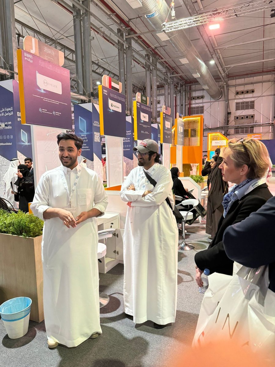 RECYCLEE tweet media