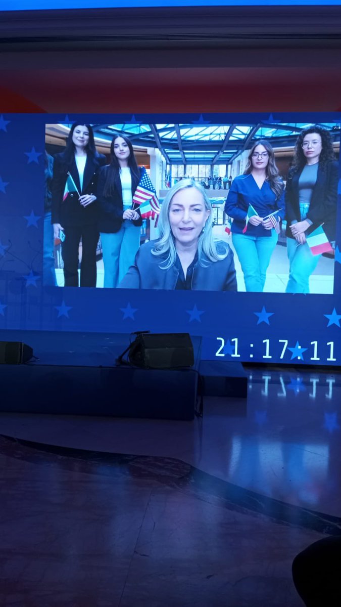 RadioSapienza tweet media