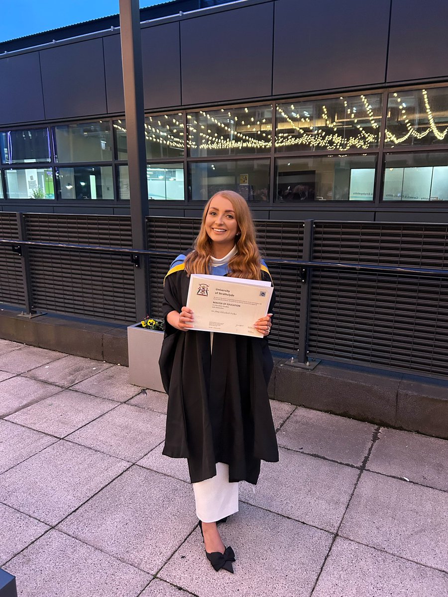 _MrsPaton's tweet photo. MEd in Educational Studies ✔️🎓 A lovely day celebrating at @StrathEDU 🤍 #strathMEd https://t.co/NEDqKAHtyl