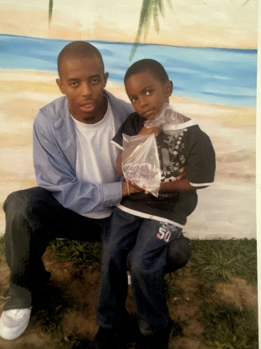 backenddshorty's tweet photo. #freemyOG https://t.co/mlKWP4WQma