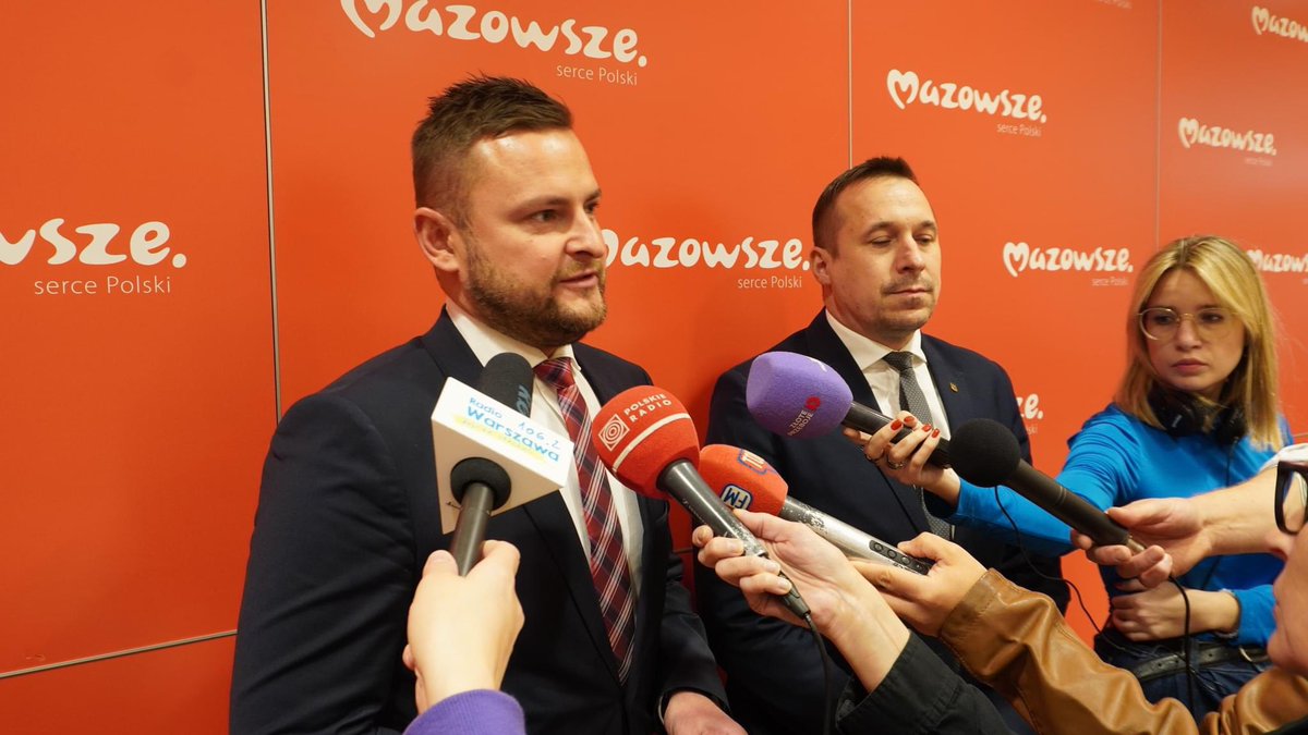 Michal Rado tweet media