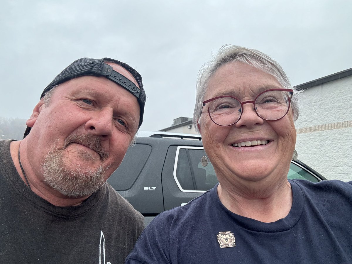 My next stop was at a polling location in Stuart! Ran into some great supporters! Polls close at 7 pm — GO VOTE!