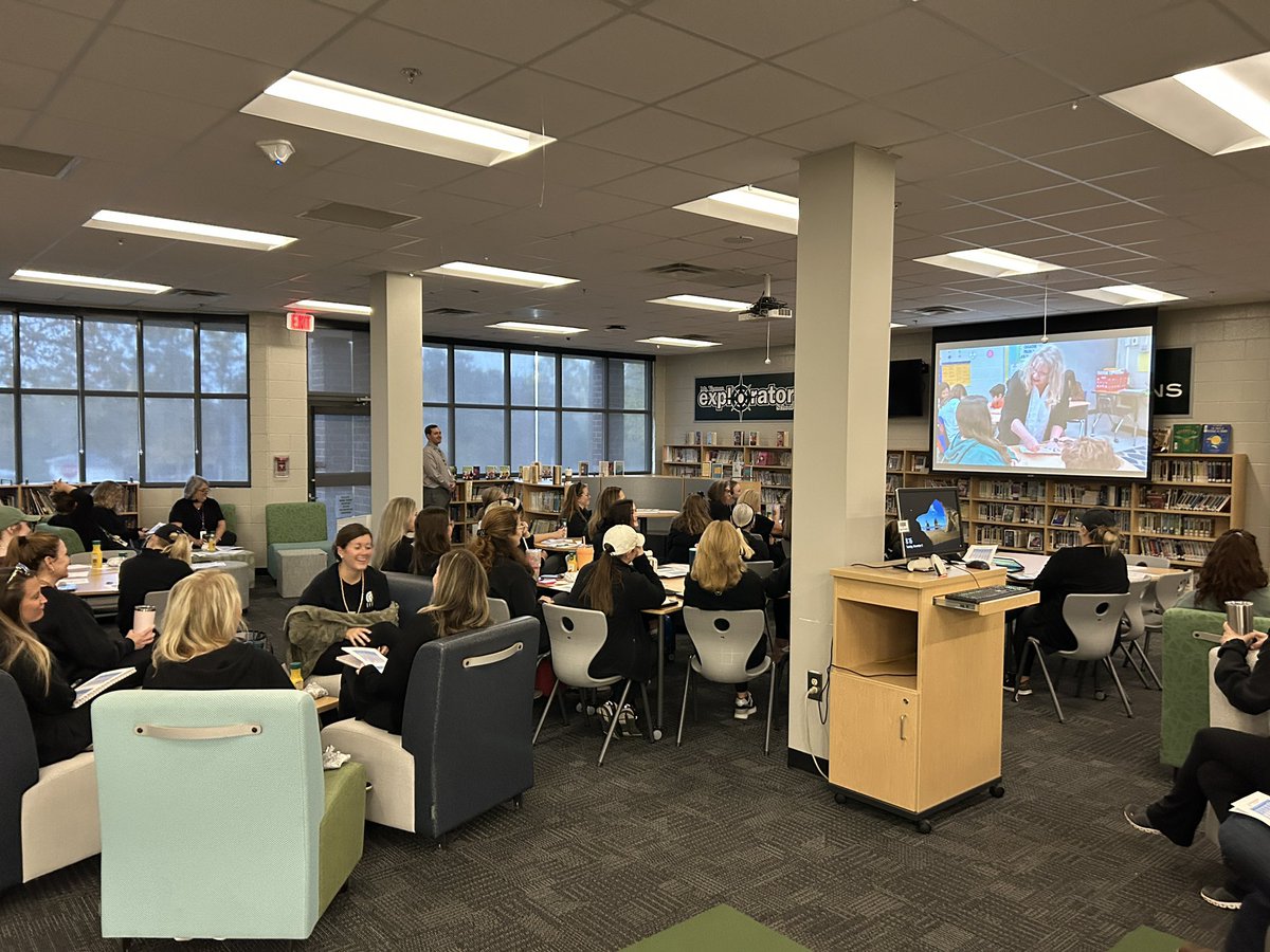 MVESGainesville's tweet image. Our amazing team practiced behavior de-escalation skills this morning 🌟 @Hall_Schools #ProfessionalLearning #ThankAnEducator