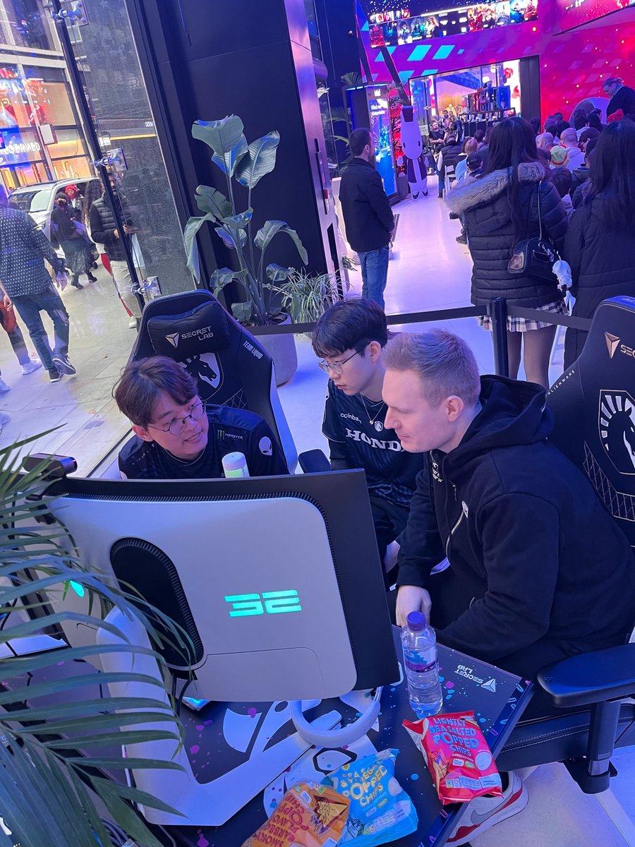 Team Liquid Alienware tweet media