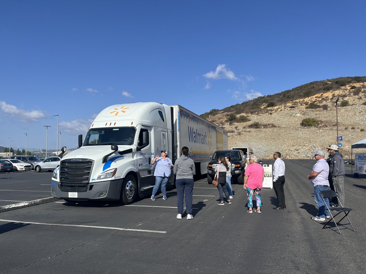 This weekend's visit to <a href="/CSUSM/">Cal State San Marcos</a> was fantastic!
We'd like to thank all of the amazing teens and their parents for participating.
As always, huge thanks to <a href="/Kia/">Kia America</a> and @walmart for their incredible support.
#Putonthebrakes #teendefensivedriving #drivesafe #Justdrive #EyesUpPhonesDown