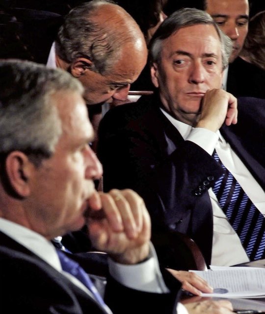 "Nuestros pobres, nuestros excluidos, nuestros países, nuestras democracias, ya no soportan más que sigamos hablando en voz baja; es fundamental hablar con mucho respeto y en voz alta, para construir un sistema que nos vuelva a contener a todos en un marco de igualdad y nos