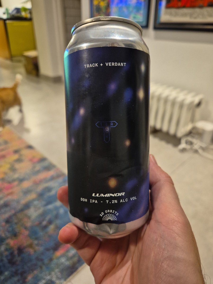 reev0's tweet photo. @CraftBeerHour It seems appropriate to celebrate ten years of #craftbeerhour with a tenth birthday beer from @trackbrewco... Both very good things. https://t.co/fUeyNZl1ia