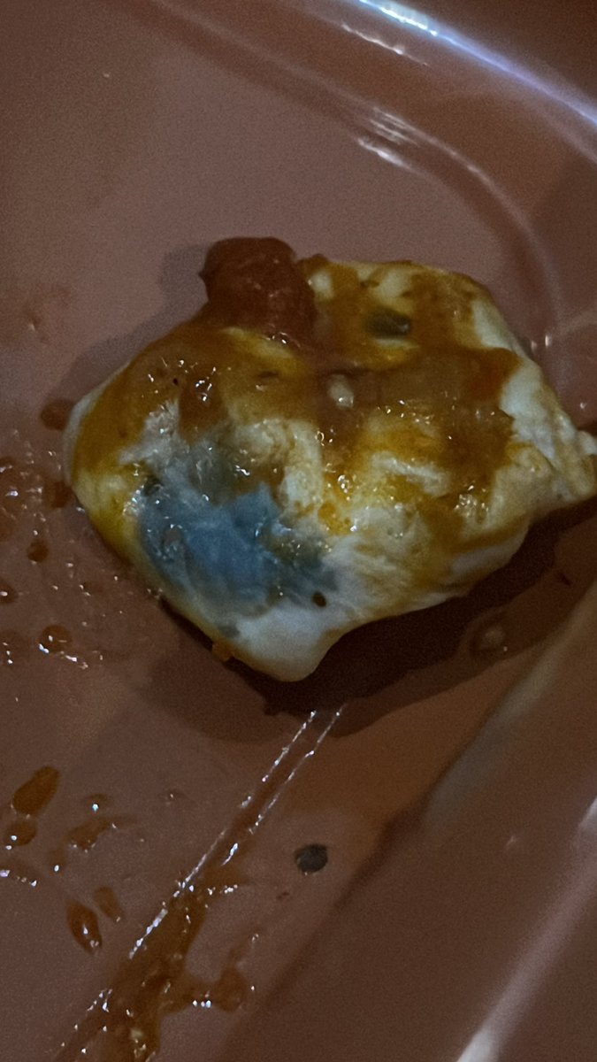 Miss_Cryspe's tweet photo. Just had a baked chicken enchilada from @oldelpasouk that I bought at my local @Tesco yesterday. Was living my best life until I found some green chicken, use by isn’t for another 4 days… https://t.co/XuZ9N7o5eO
